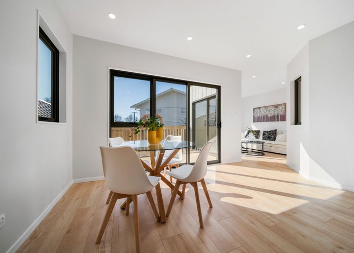  at Lot 2/8 Clutha Crescent, Clover Park, Manukau City, Auckland