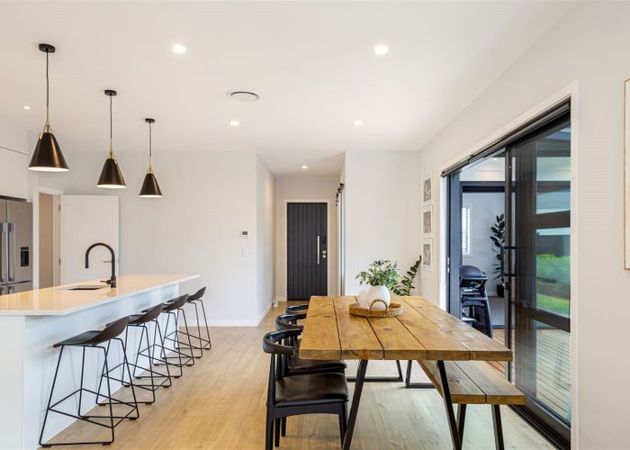  at 43 Siren Street, Wainui, Wainui