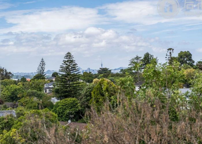  at 16B Laurina Road, Sunnynook, North Shore City, Auckland