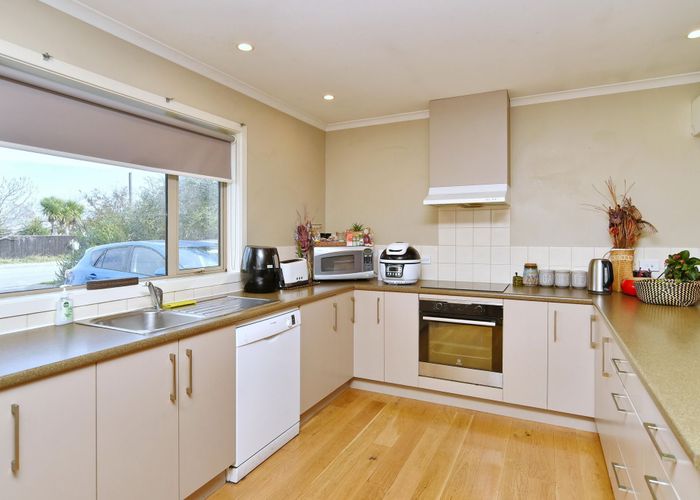  at 41 Factory Road, Belfast, Christchurch City, Canterbury