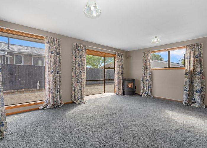  at 4 Glenrowan Avenue, Avondale, Christchurch City, Canterbury