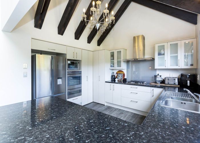  at 21 Tapestry Grove, Silverstream, Upper Hutt