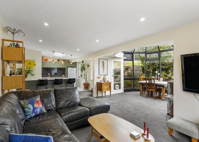  at 87 Standen Street, Karori, Wellington