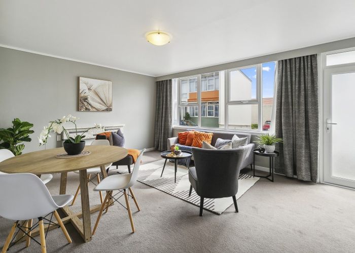  at 6/55 Apu Crescent, Lyall Bay, Wellington