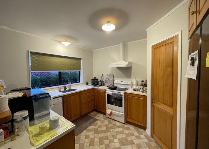  at 2/41 Aberfeldy Avenue, Highland Park, Manukau City, Auckland