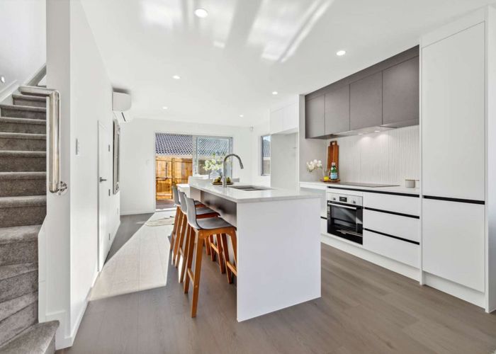  at 7C Maroubra Place, Botany Downs, Manukau City, Auckland