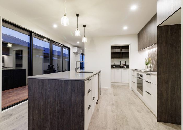  at 3 Barnett Street, Woodend, Woodend