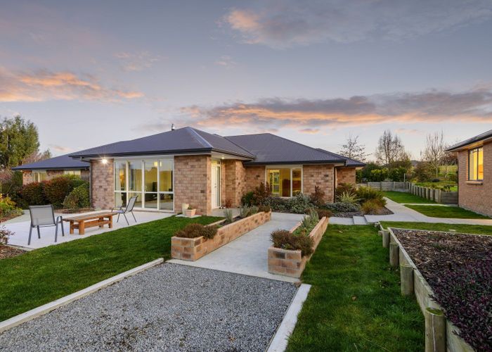  at 127 Summerhill Road, Rangiora
