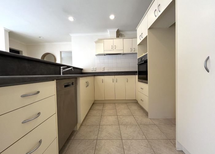  at 4A Temple Street, Meadowbank, Auckland City, Auckland