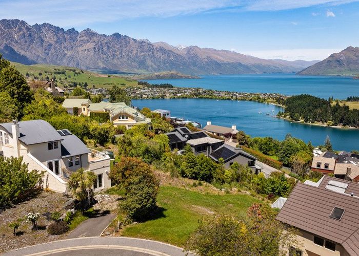  at 15 Manchester Place, Queenstown East, Queenstown-Lakes, Otago