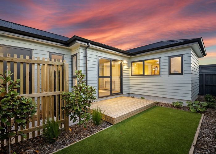  at 15C Blakehall Place, Spreydon, Christchurch City, Canterbury