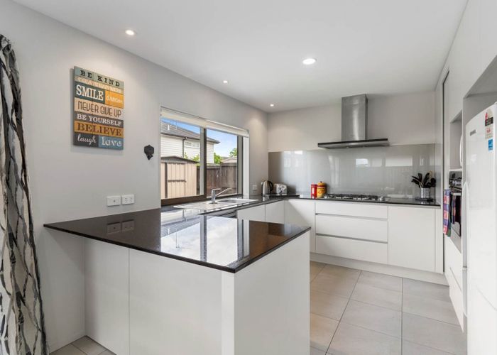  at 34 Pickaberry Avenue, Karaka, Papakura