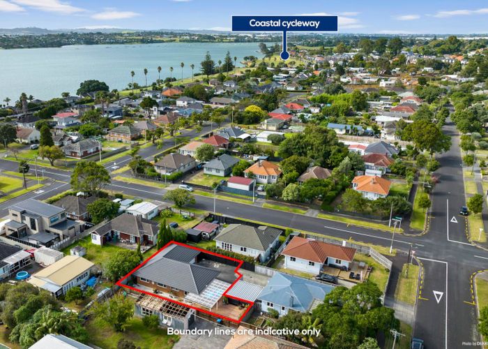  at 26A Kawiti Avenue, Point England, Auckland