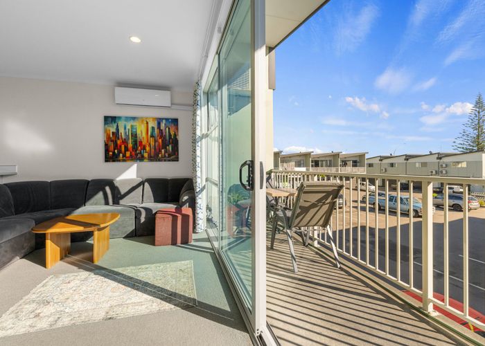  at 21/60 Parton Road, Papamoa Beach, Tauranga, Bay Of Plenty