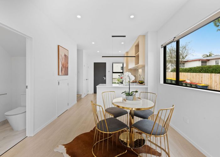  at 25 Abbotleigh Ave, Te Atatu Peninsula, Waitakere City, Auckland
