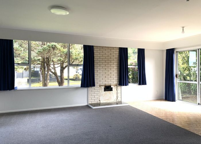  at 33 Larchmont Grove, Totara Park, Upper Hutt, Wellington