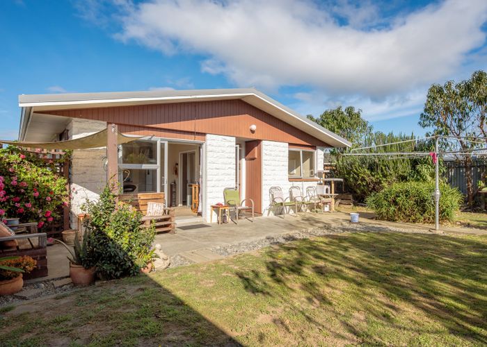  at 143 Budge Street, Riversdale, Blenheim