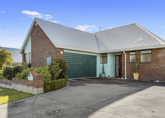  at 2/534 Halswell Road, Halswell, Christchurch