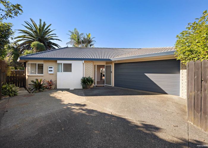  at 3/65 Bay Street, Red Beach, Rodney, Auckland
