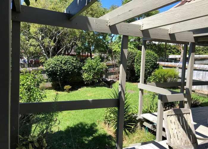  at 8/26 Seaview Terrace, Point Chevalier, Auckland City, Auckland