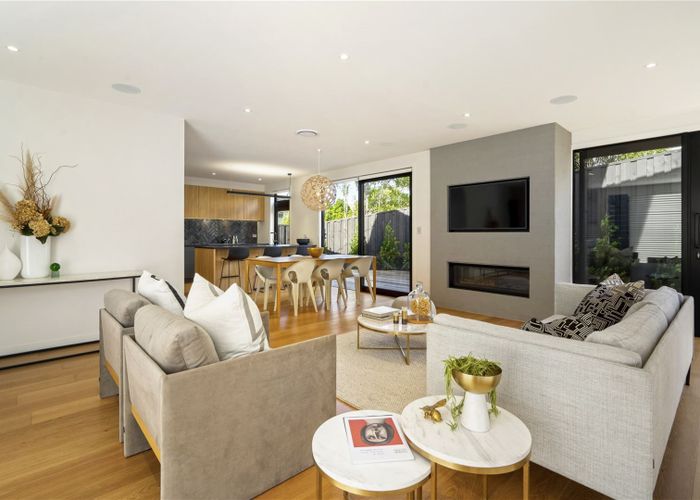  at 30B Wolsley Avenue, Milford, Auckland