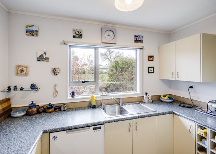  at 233A Grove Road, Mayfair, Hastings