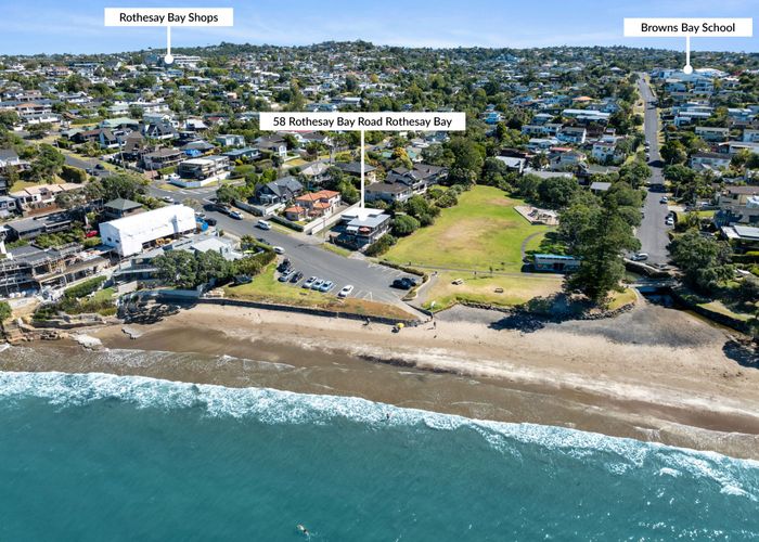  at 58 Rothesay Bay Road, Rothesay Bay, North Shore City, Auckland