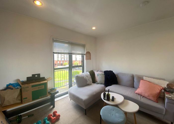  at 2c/8 Crown Lynn Place, New Lynn, Waitakere City, Auckland