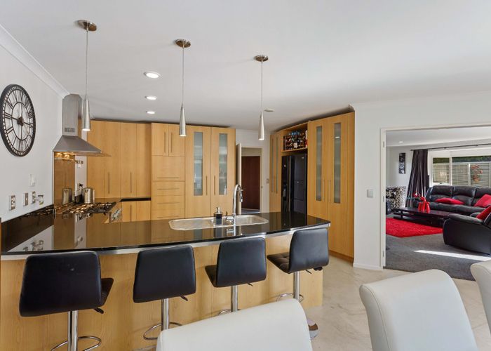  at 6 Rae Lane, Paraparaumu Beach, Paraparaumu