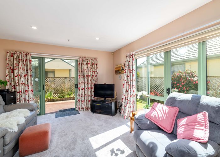 at 8/90 Hawke Street, New Brighton, Christchurch