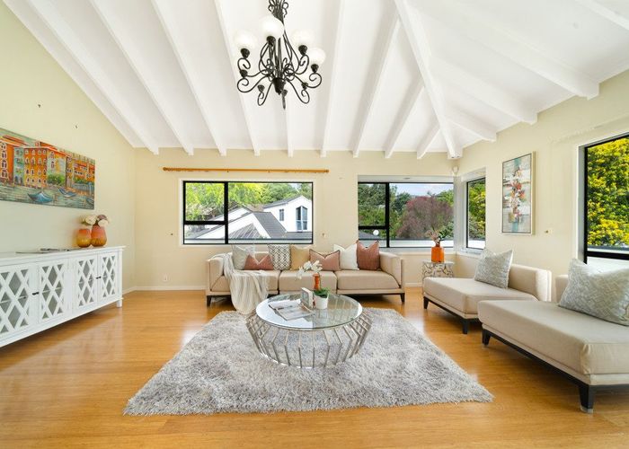  at 8 Eleanor Place, Blockhouse Bay, Auckland City, Auckland