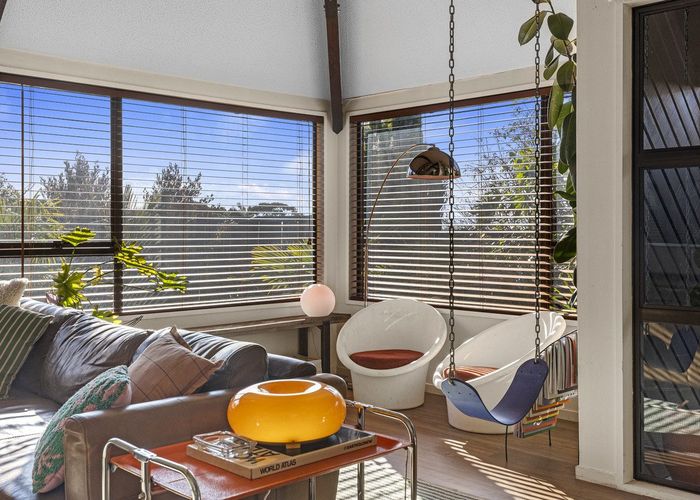  at 53 Penruddock Rise, Westmorland, Christchurch