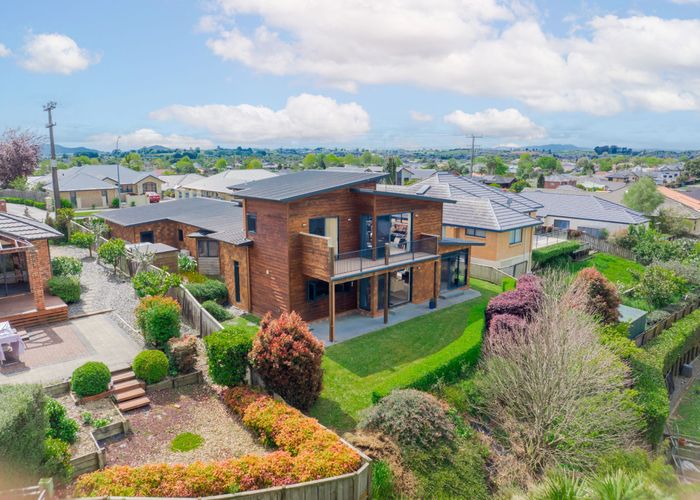  at 76 Rototuna Road, Rototuna, Hamilton