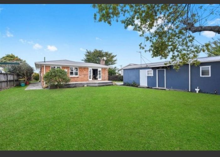  at 51 Sheridan Street, Silverdale, Hamilton