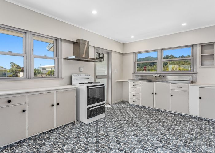  at 2 Saint John Street, MATATA, WHAKATANE