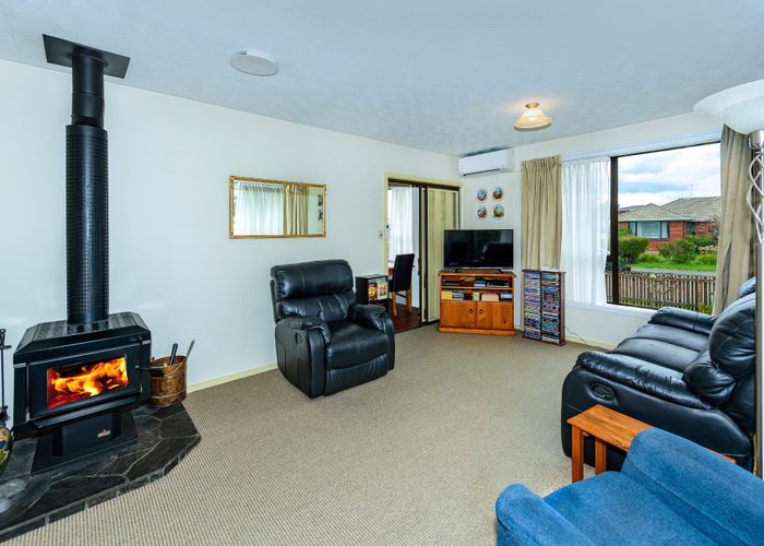  at 40 Fern Drive, Halswell, Christchurch City, Canterbury