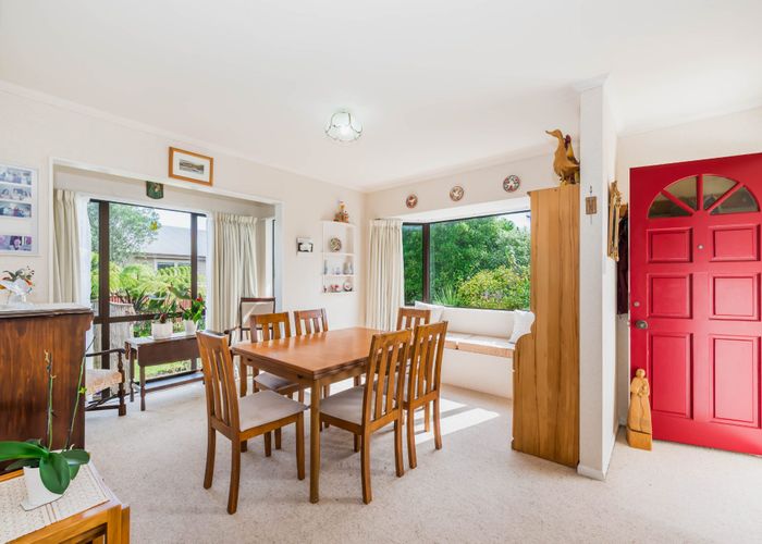  at 27 Rimu Road, Raumati Beach, Paraparaumu