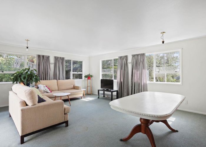  at 9 Osmond Court, Sunnyvale, Waitakere City, Auckland