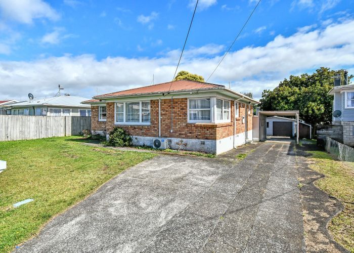  at 27 Royston Street, Rosehill, Papakura, Auckland