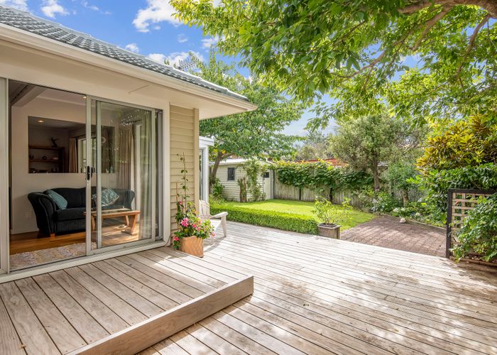  at 17 Walton Road, Paraparaumu Beach, Paraparaumu