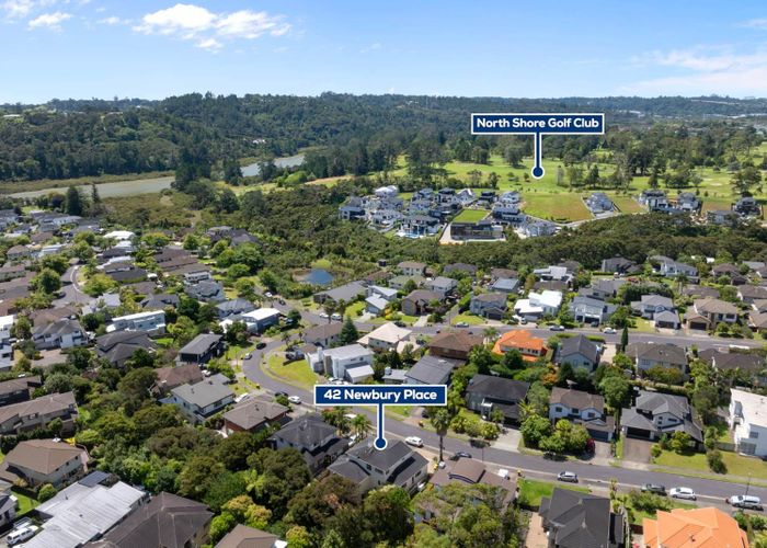  at 42 Newbury Place, Schnapper Rock, North Shore City, Auckland