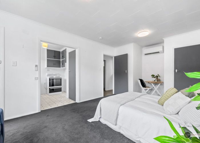  at 1/26 Deller Grove, Silverstream, Upper Hutt, Wellington