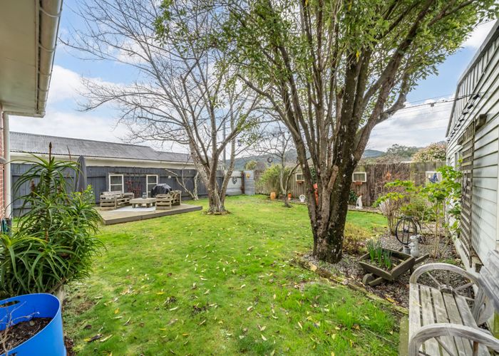  at 34 Heretaunga Square, Silverstream, Upper Hutt