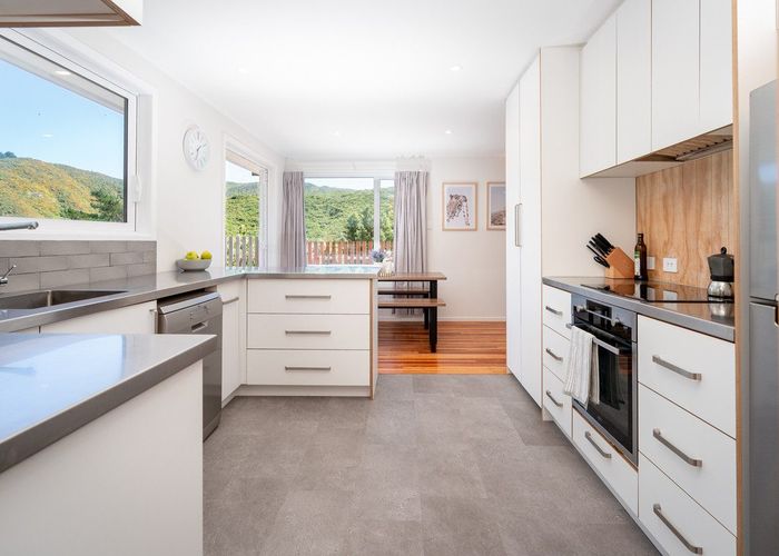  at 11 Vancouver Street, Kingston, Wellington