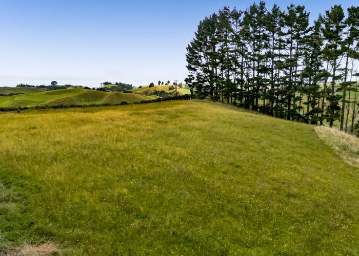  at 0n Kelly Road, Lepperton, New Plymouth, Taranaki