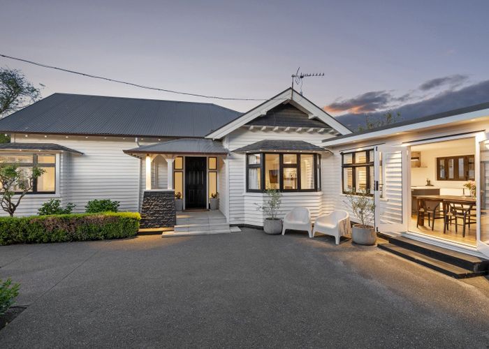  at 136 Weston Road, St Albans, Christchurch