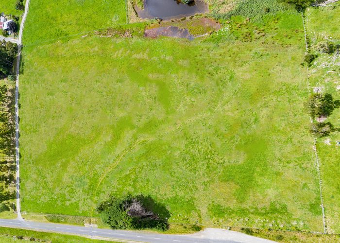  at 920 Norfolk Road, Carterton