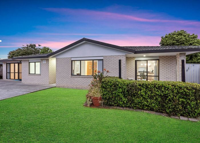  at 17 Courtvale Place, Flat Bush, Auckland