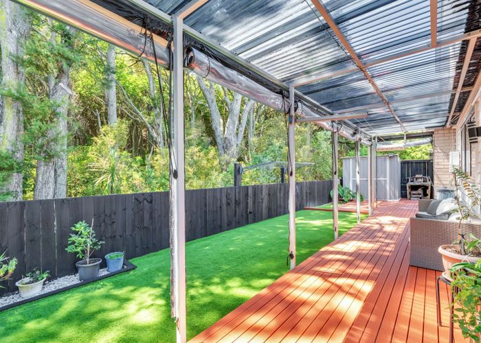  at 114B Everglade Drive, Totara Heights, Auckland