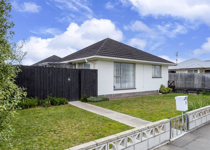  at 3 Brentwood Street, Parklands, Christchurch